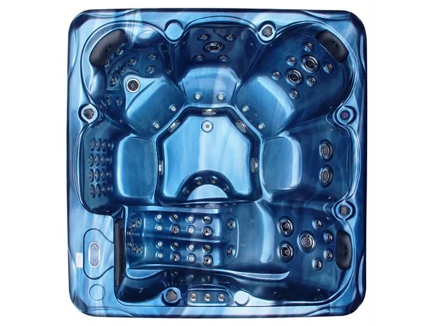 Cadă cu hidromasaj GAMA 220×220×95 cm, de formă pătrată, cu un finisaj acrilic de culoare albastră, dotată cu multiple jeturi de masaj, concepută pentru 6 persoane, având margini rotunjite și un design modern.